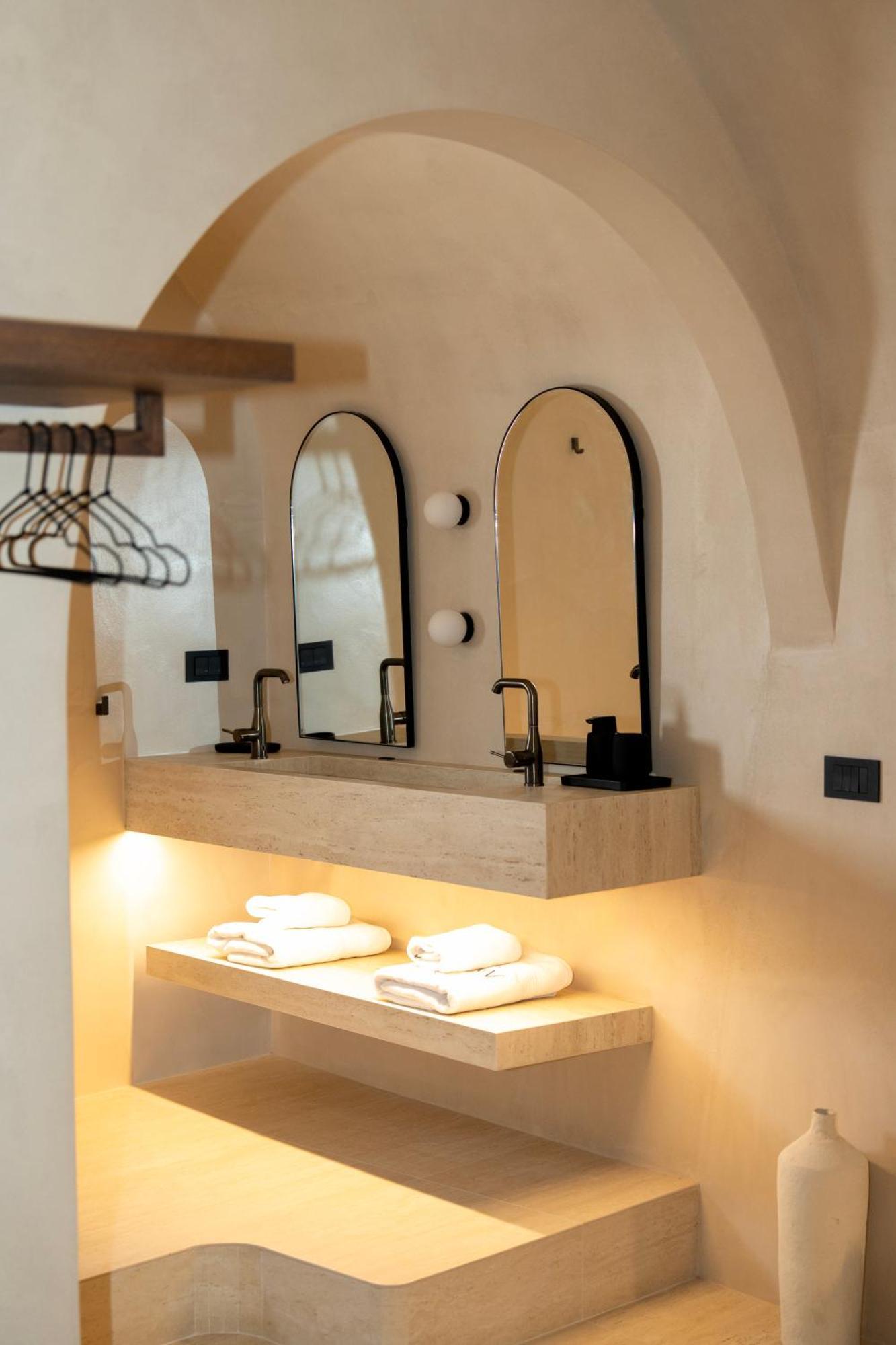 Akri Santorini With Heated Jacuzzi Villa Emporio  Eksteriør bilde
